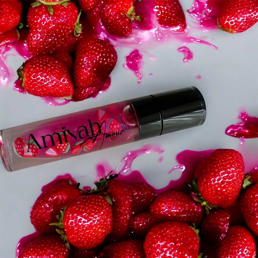 Amiyah Amour ™ Strawberry Burst Lipgloss |Strawberry Infused scent