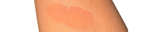Amiyah Amour ™ Peach me Lipgloss with Mirror & Light